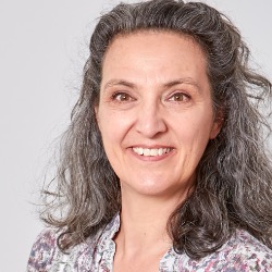 Myriam Schmegner  Myriam Schmegner